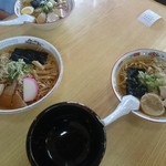 元祖十文字中華そば マルタマ - 人数に応じ、取り分け用の小丼付きます