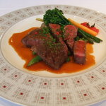 ラトラス - 2010年５月 『和牛リブロースのポワレ　ポワヴラードソース』