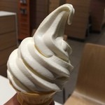 Makudo narudo - ソフトクリーム100円（税込）