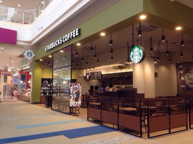 スターバックス コーヒー イオン南風原店 首里 カフェ 食べログ
