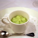 Hermitage de Tamura - アミューズ・ブッシュのニラのムース