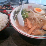 ばくだん屋  - ラーメン