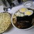 滝野川 大勝軒 - 料理写真:デラックスもりそば１１００円　スープのどんぶりは麺が入らないくらい具がたっぷり