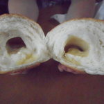 ベッカライ 徳多朗 - 塩パン断面