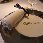 レストランディファランス - テーブルセティング