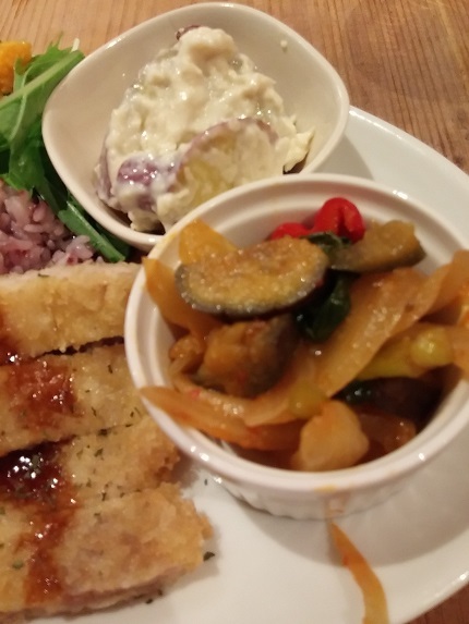 ハチマル ハチマル （80*80 hachimaru-hachimaru） - 関内/カフェ