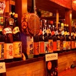 沖縄居酒屋 香の帆 - 全酒造所、常時150種類以上の泡盛もご用意してます。