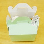 フレッシュグリーン - 「お茶とマロンのヴェリーヌ」の高さが高過ぎて箱のふたが閉まらない…(￣∇￣;) 