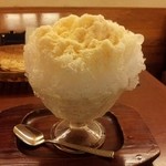 Naniwaya cafe - 氷ミルク  500円 