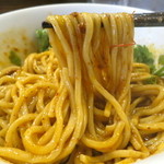 らぁ麺やまぐち 辣式 - パクチー麻婆まぜそば/麺リフト