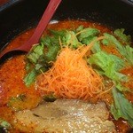 麺's - 料理写真:チャーシュー入りスパイシー670円