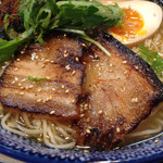 来楽軒 - 炙りチャーシュー