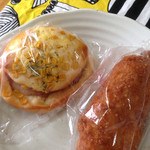 ドンバル堂 - ベーコンコーン&揚げ揚げウインナー☆