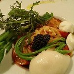ジャンカルド - 贅沢な雲丹・キャビア・ミル貝？などの魚介にトマトスプーマ？？ソース