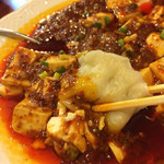 中国家庭料理 楊 - 水餃子にこの麻婆つけるとうまうまっ！
      そのままでももちろんうまい！