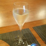 三軒茶屋一丁目食堂 - 泡の出るやつを一杯。