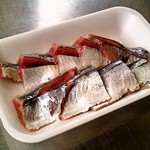 喰い処 鮭番屋 - サンマ刺し