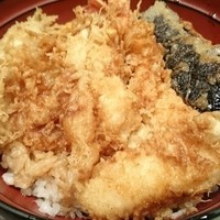 天ぷら ひさご - 天丼　タレ濃い目で旨い