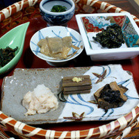 出羽屋 - 山菜そば付き籠膳
