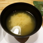 天ぷら新宿つな八 - お味噌汁