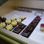 Escriba - ショーケースの中