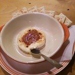Izakaya Yakumo - 焼きカマンベールチーズ