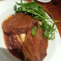 イタリア料理 スペランツァ - 牛ほほにくワイン煮込み
                  