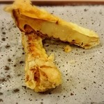 Akita Tempura Mikawa - コースになかったので追加してしまった。松茸の天ぷら