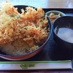 Michi No Eki Fuji Gawa Rakuza - いつもの場所で、いつもの丼。らぶ