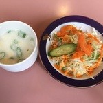 Akethi - スープとサラダ