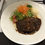 洋食うめの - 煮込みハンバーグ