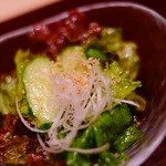 西麻布けんしろう - 焼き肉テッパンサラダ