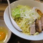 五丁目煮干し - 油そば+生玉子(中盛り)