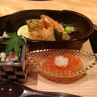 帰燕 - 八寸 鮑、河豚等の揚げ物、もずく酢、新イクラ