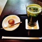 茶寮 宝泉 - 『季節の上生菓子(冷抹茶セット)』(1150円)～♪(^o^)丿