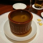 萬珍樓 - フカヒレとつぶ貝のスープ