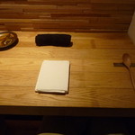 counter right-side end