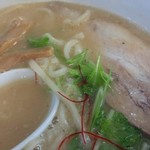 麺や 陽風 - 濃厚鶏豚白湯ラーメンあっさり740円／平成27年9月