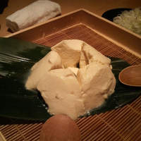 ダイナミックキッチン＆バー 響  西新宿野村ビル店 - ざる豆腐、これ美味いです！