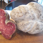 シック プッテートル - バスク・キントア豚のサラミ（本体）