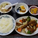 中国料理 龍龍 - スブタ定食700円