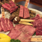 原価焼肉 げん - 