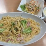 ベーカリー＆パリ食堂 マルシェ - 