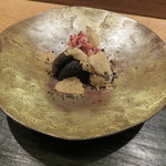 虎白 - 冷し物：和牛 椎茸 トリュフ