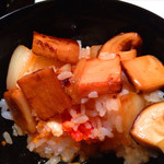 カハラ - 真ん中に蘭王の温泉玉子