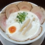 ラーメン家 みつ葉 - 豚CHIKIしおチャーシュー