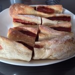 粉とクリーム - 本日のポンイツ。  全長400mmを自宅で8等分。