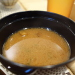 Kusunoki - ナメコの味噌汁