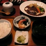 Sushi Dainingu - ランチ（肉料理ごはん）