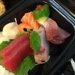 スズヤ - 刺身（近景）